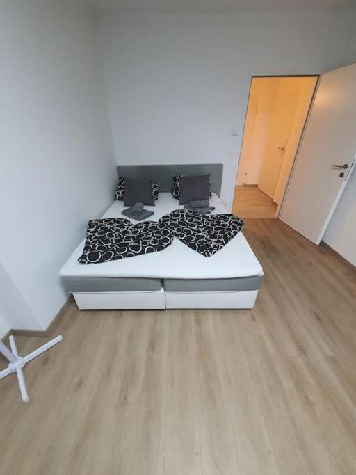 וינה Sortir Apartment מראה חיצוני תמונה